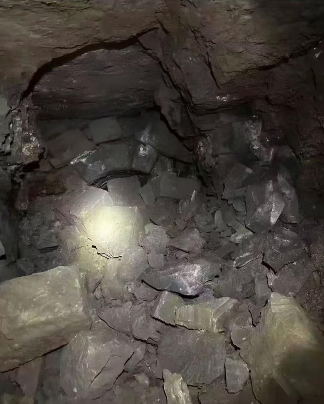 二氧化碳致裂管：绿色高效的新型破岩开采核心器材